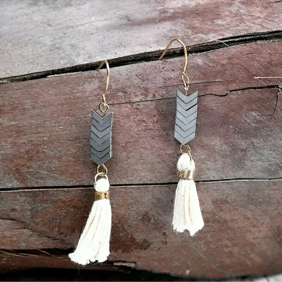 Chevron Tassel Earrings Boho Stone Hematite - Picture 4 of 8